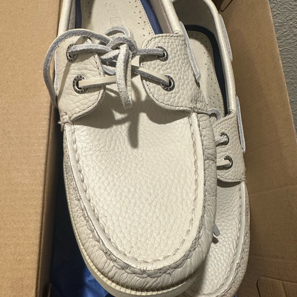 Sperry Men's Cream Boat Shoes